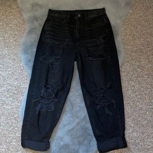 American Eagle mom jeans